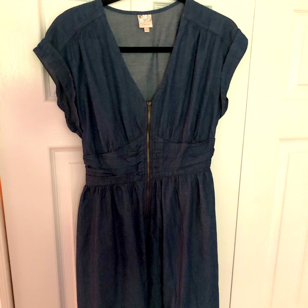 Simone Women’s Chambray Dress Size Small